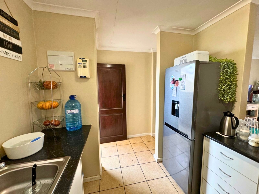 2 Bedroom Property for Sale in Fairview Golf Estate Western Cape